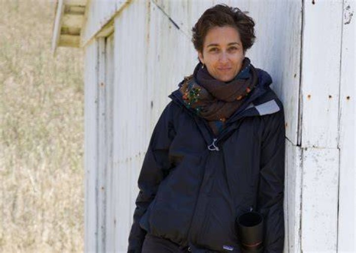 ALEXANDRA HEDISON &mdash; Curator