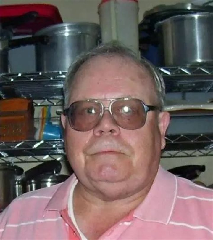 Craig Robertson cared for blind son before being shot by FBI neighbors