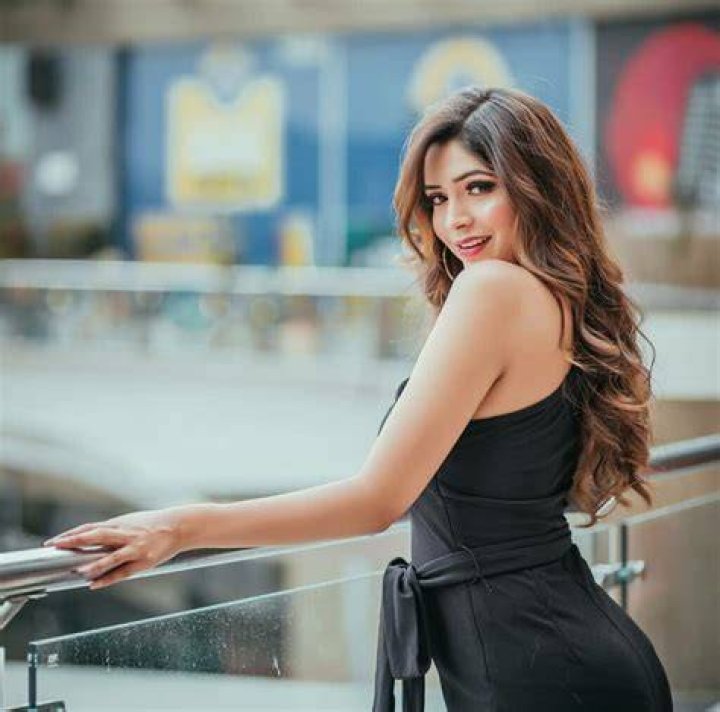 Kajal Pahariya Biography, Wiki, Boyfriend, HD Photos, Interesting