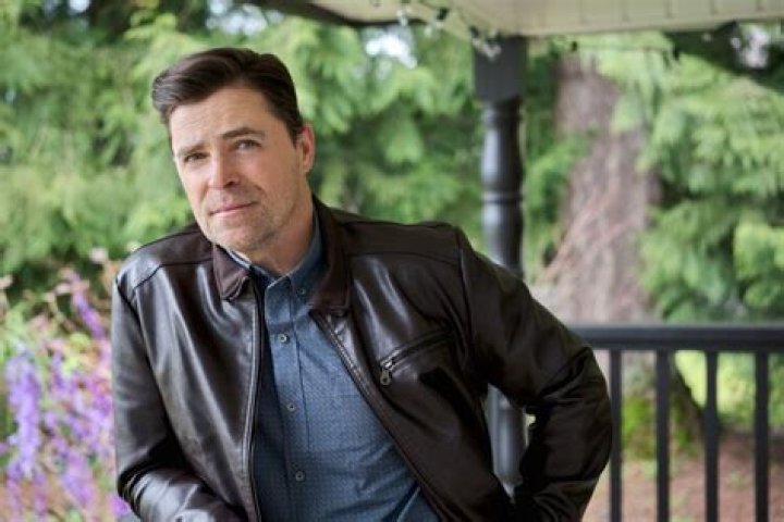 Kavan Smith IMDb