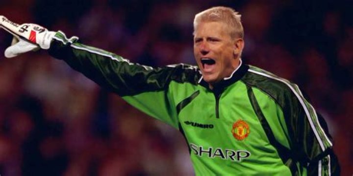 Peter Schmeichel DariushAleeah