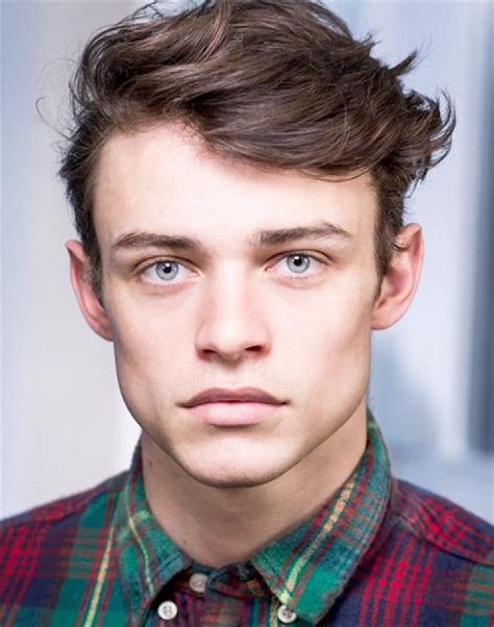 Thomas Doherty Wiki 2021 Net Worth, Height, Weight, Relationship